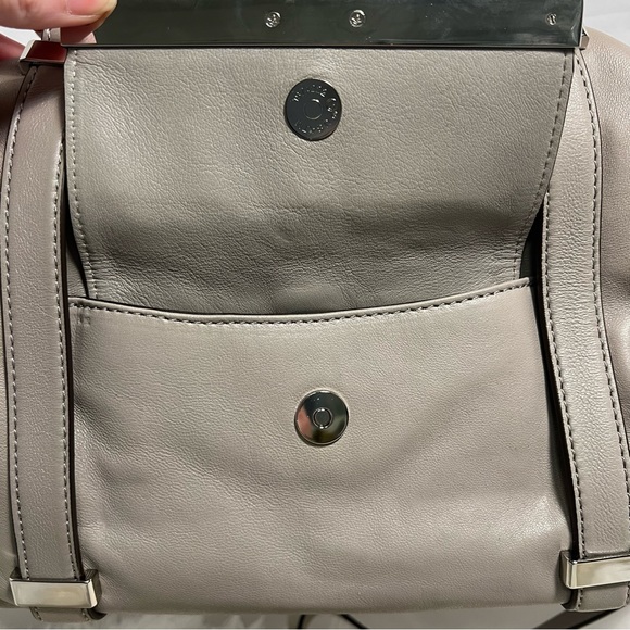 NWT MICHAEL Michael Kors Blaine Leather Satchel in Pearl grey Minimalist purs - Picture 4 of 15